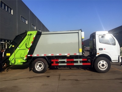 專業環衛與運輸解決方案 送車上門服務——福龍馬6方環衛壓縮車與油罐車詳解